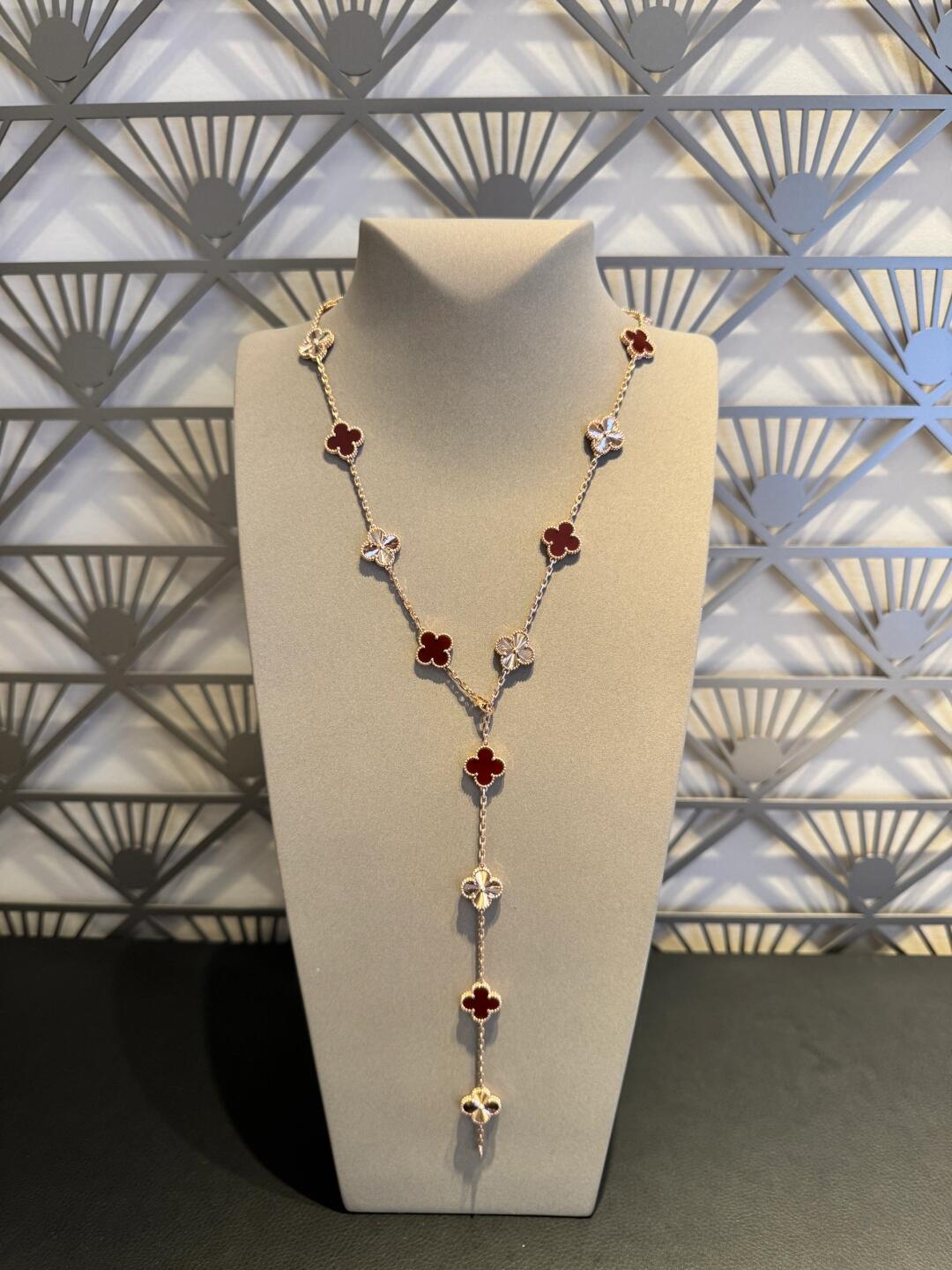 [Am jewelry]CLOVER 20 MOTIFS LASER CARNELIAN NECKLACE