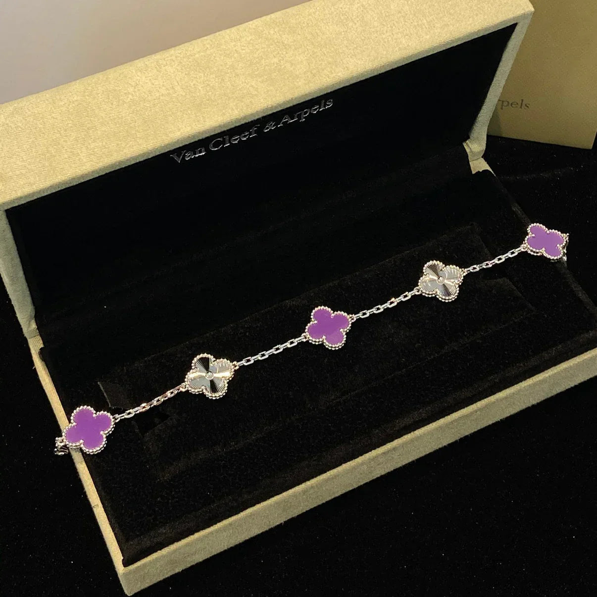 [Am jewelry] CLOVER 5 MOTIF VIOLET BRACELET COLLECTION