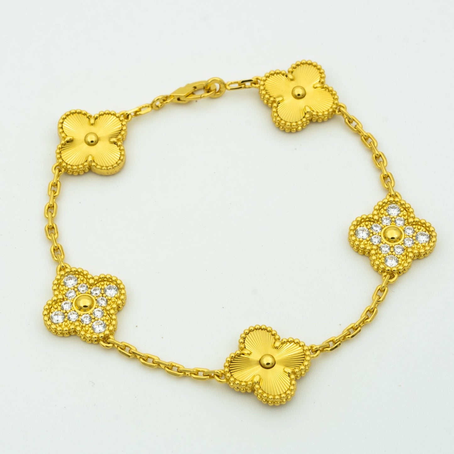 [Am jewelry] CLOVER 5 MOTIF LASER BRACELET COLLECTION