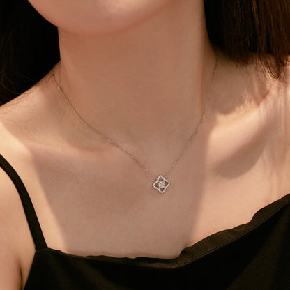 [Am jewelry]Exquisite Flower Shape Princess Cut Necklace