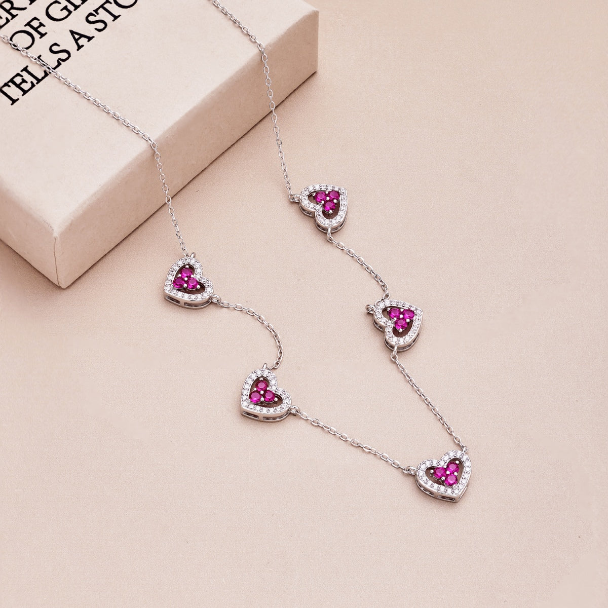 [Am jewelry]Sparkling Five Heart Necklace