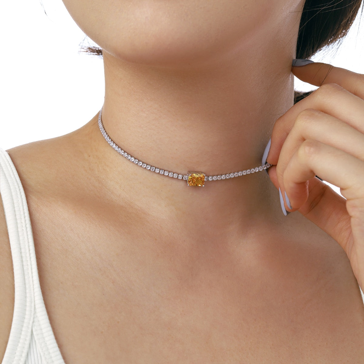 [Am jewelry]2.0 carat Ornate Emerald Cut Necklace