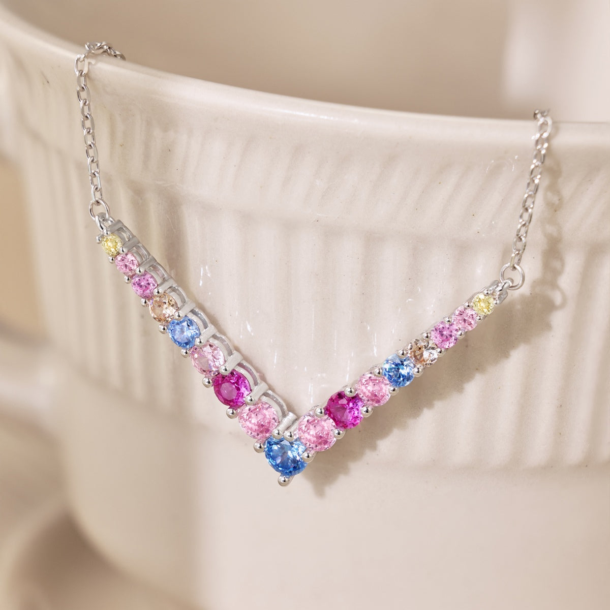 [Am jewelry]Ornate Round Cut Necklace