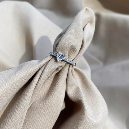 [Am jewelry]0.5 Carat CaratEternity Charming Heart Shape Lover Ring