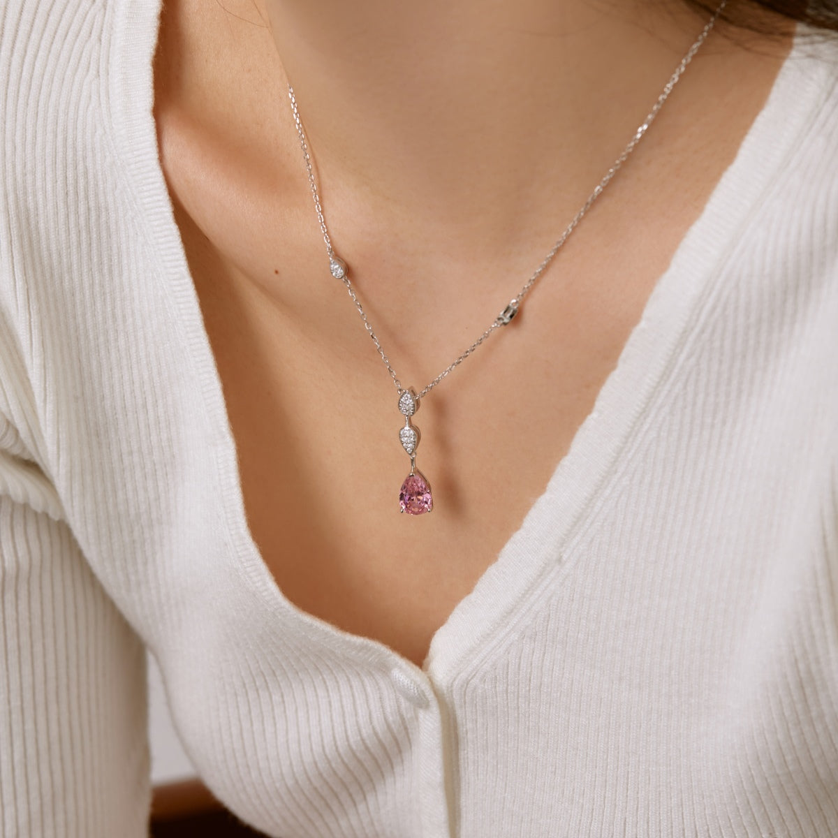 [Am jewelry]Dazzling Pear Cut Necklace