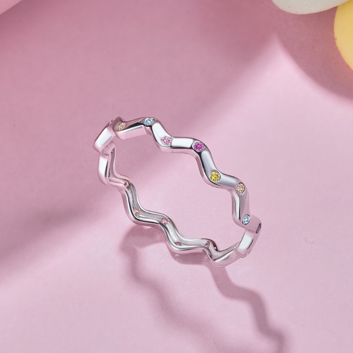 [Am jewelry]Ornate Vibrant Round Cut Daily Ring