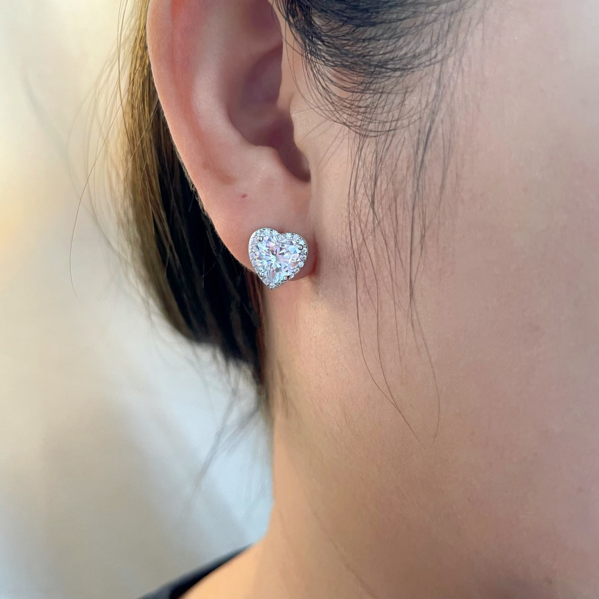 [Am jewelry]Sparkling Heart Shape Lover Earrings