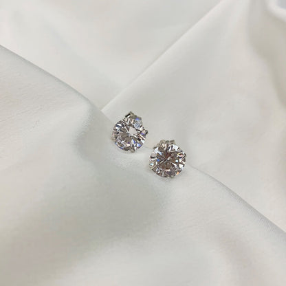 [Am jewelry]Stylish Shiny Round Center Stone Stud Earrings