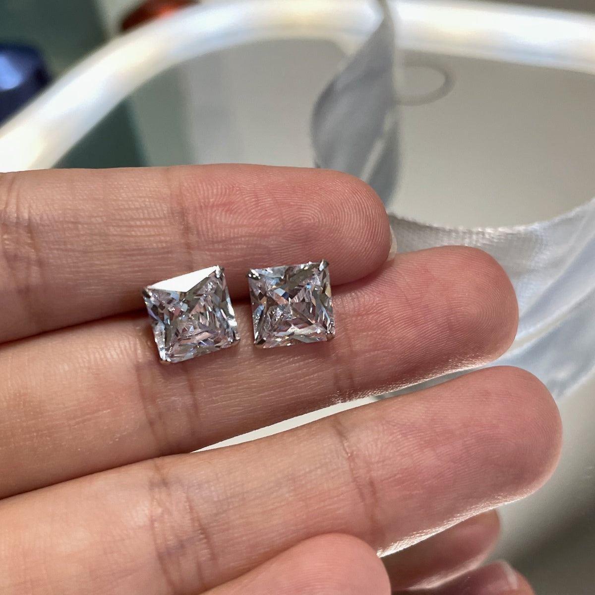 [Am jewelry]Ornate Square Shape Earrings