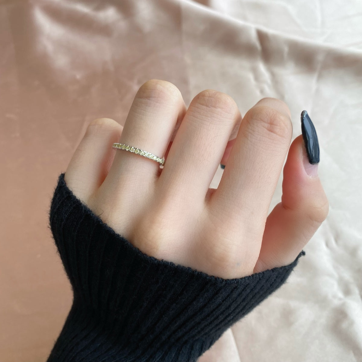 [Am jewelry]Delicate Sparkling Round Cut Daily Ring