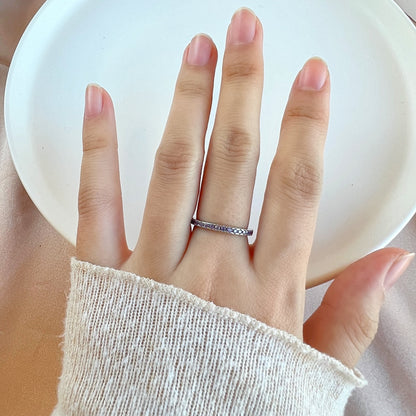 [Am jewelry]Delicate Sparkling Round Cut Daily Ring