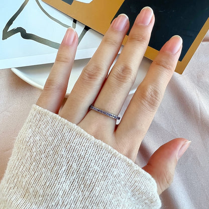 [Am jewelry]Delicate Sparkling Round Cut Daily Ring