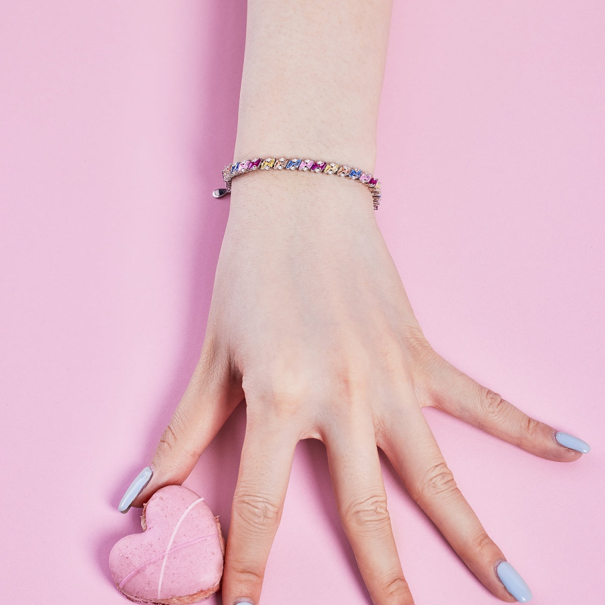 [Am jewelry]Ornate Sparkling Multi Cut Party Bracelet
