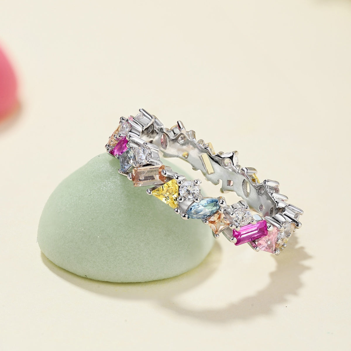 [Am jewelry]Dazzling Polychromatic Multi cut Daily Ring