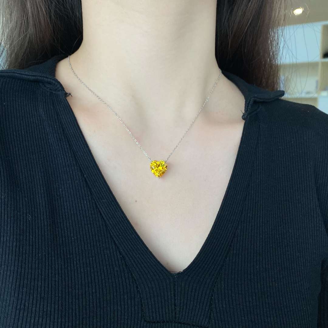[Am jewelry]6.0 carat Radiant Heart Shape Necklace