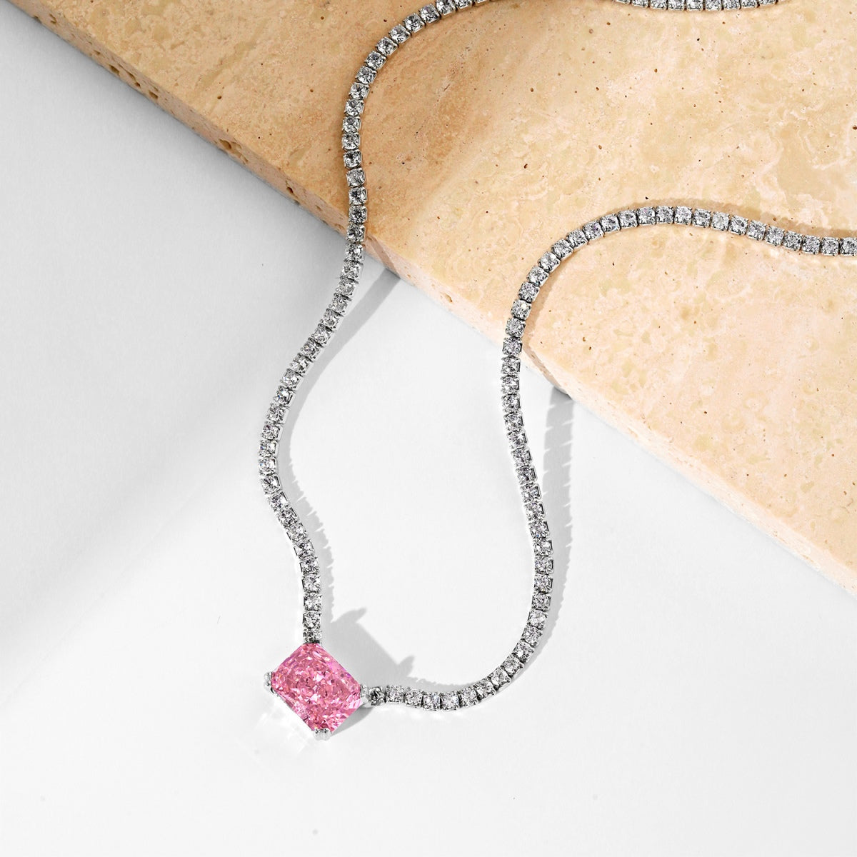 [Am jewelry]4.0 Carat Elegant Radiant Cut Necklace