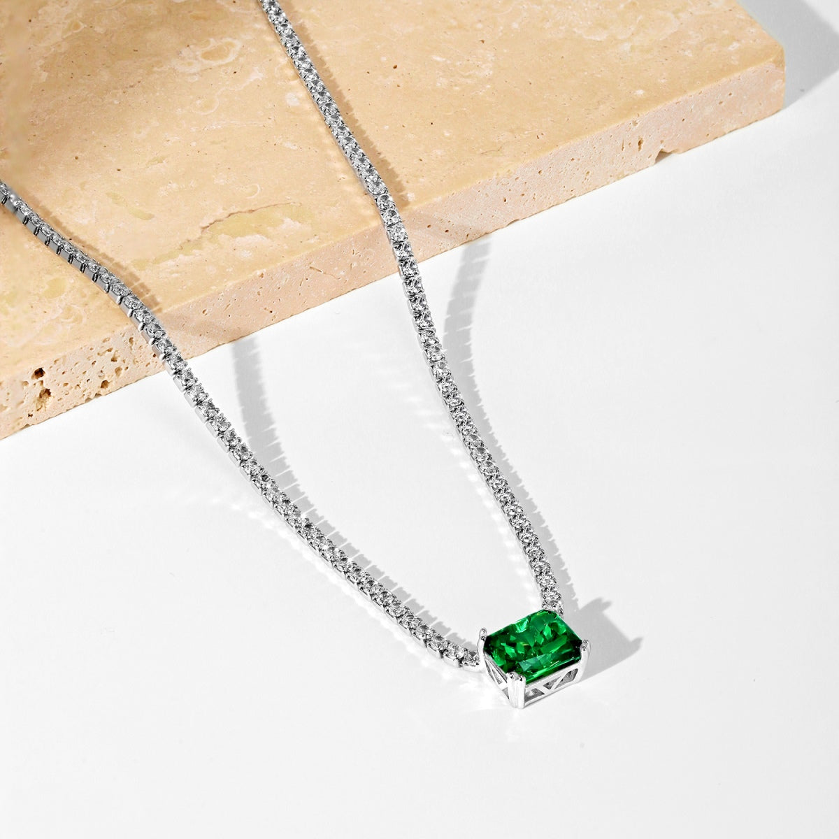 [Am jewelry]4.0 Carat Elegant Radiant Cut Necklace