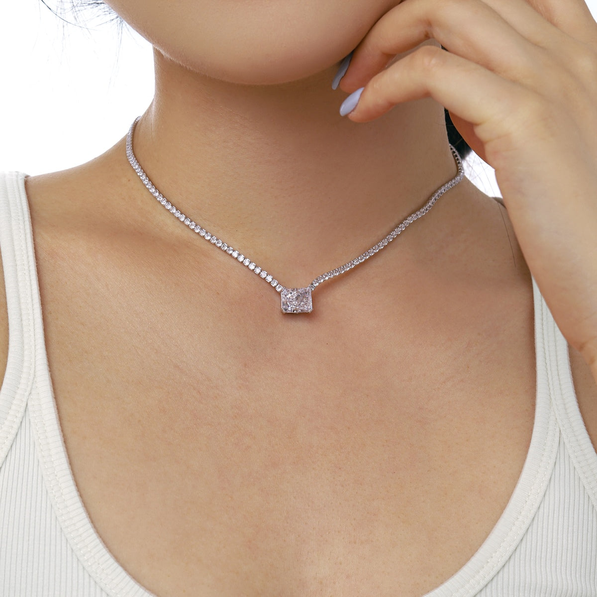 [Am jewelry]4.0 Carat Elegant Radiant Cut Necklace