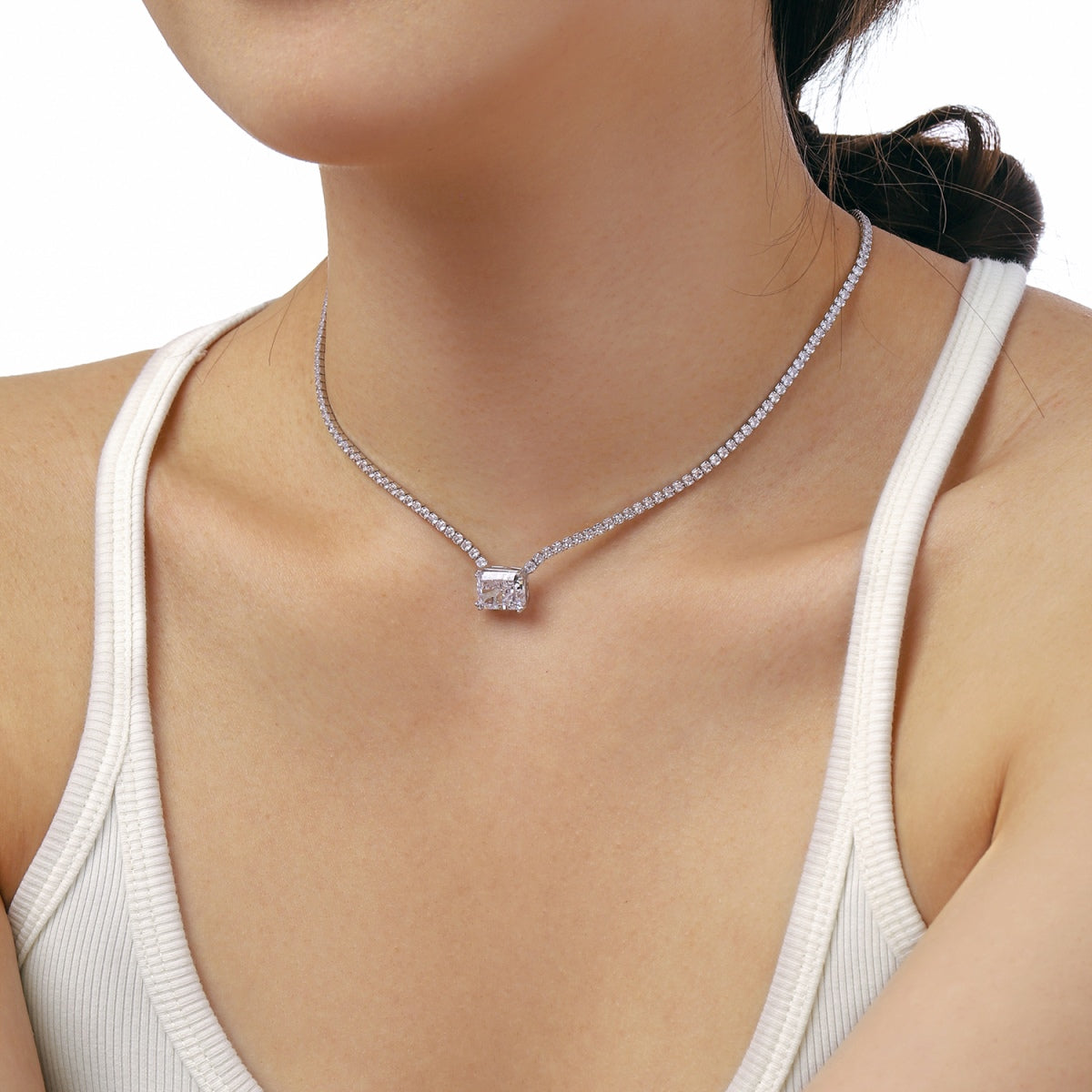 [Am jewelry]4.0 Carat Elegant Radiant Cut Necklace