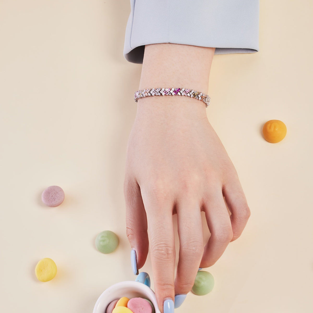 [Am jewelry]Dazzling Unique Multi Shape Daily Bracelet