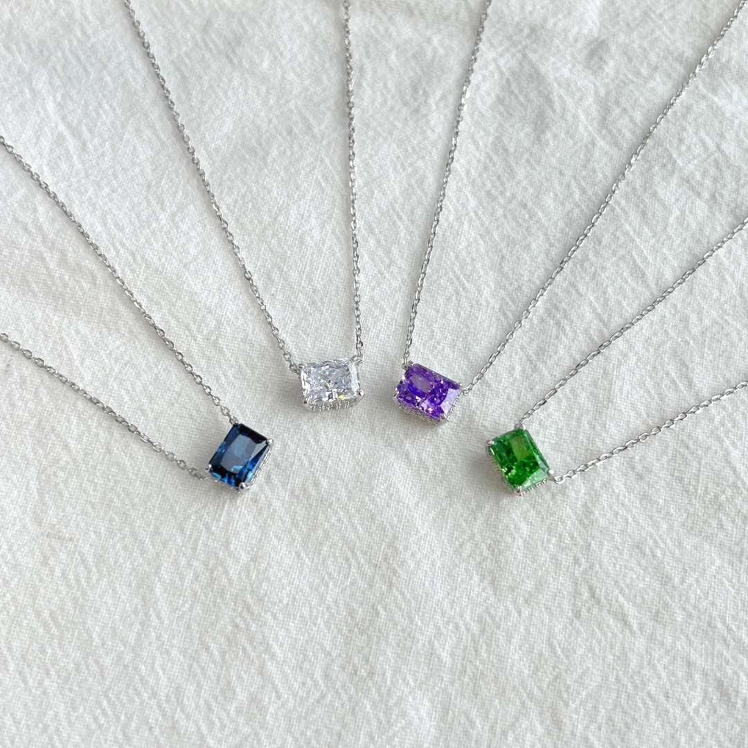 [Am jewelry]Luxurious Square Shape Colorful Necalack