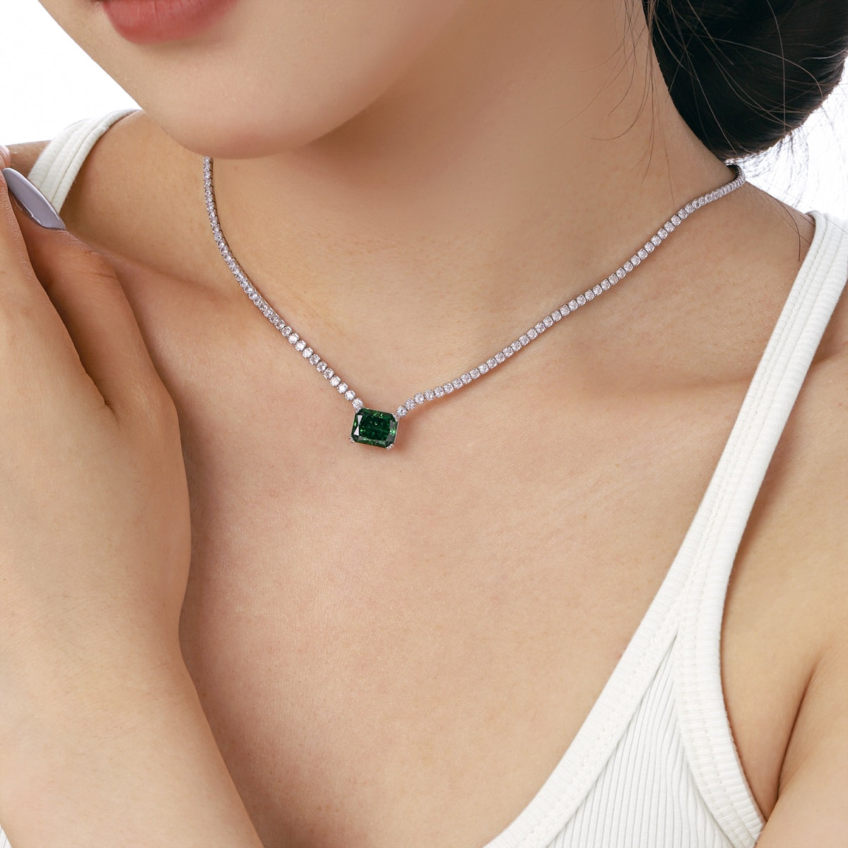 [Am jewelry]4.0 Carat Elegant Radiant Cut Necklace