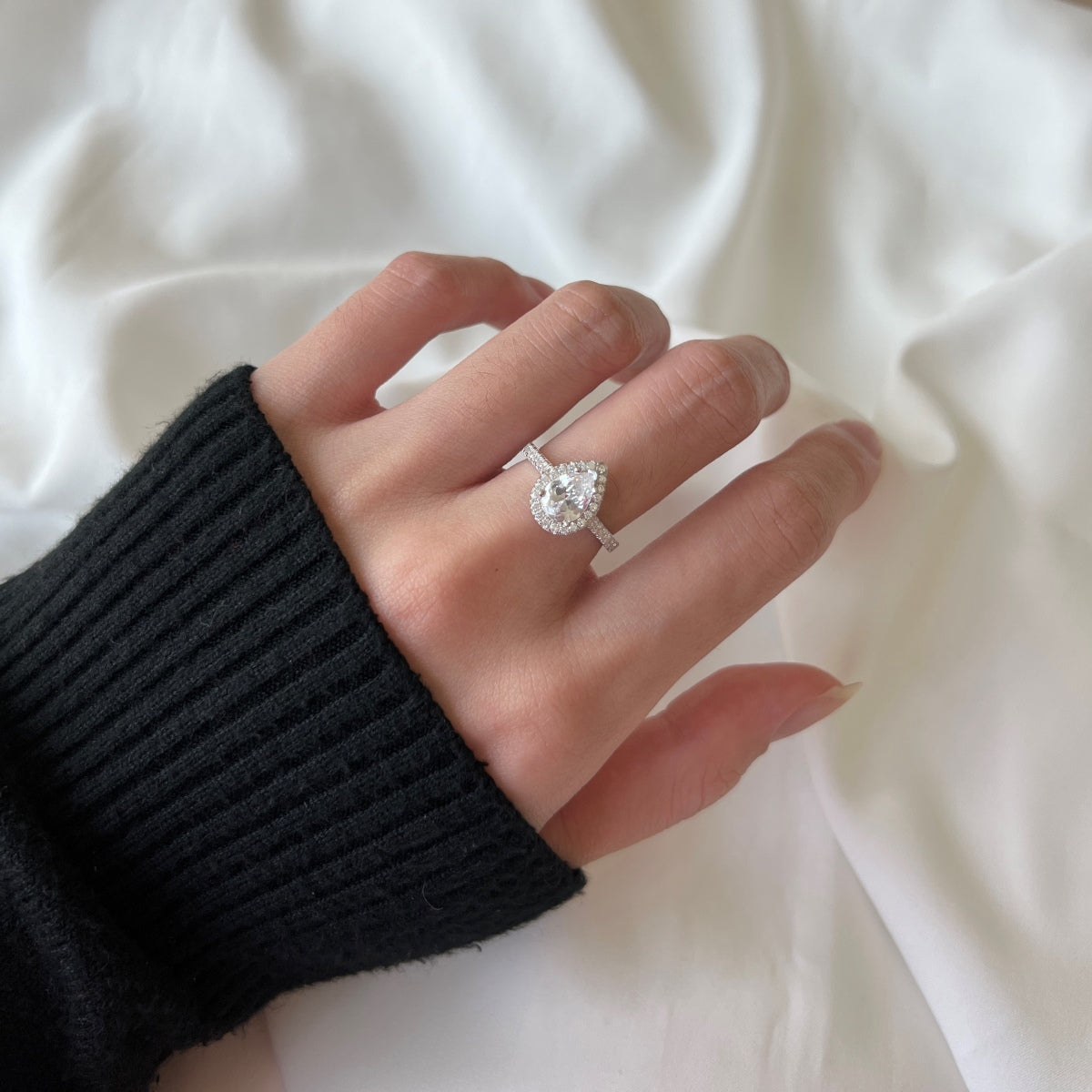 [Am jewelry]1.0 Carat Luxurious Resplendent Water Drop Shape Wedding Ring