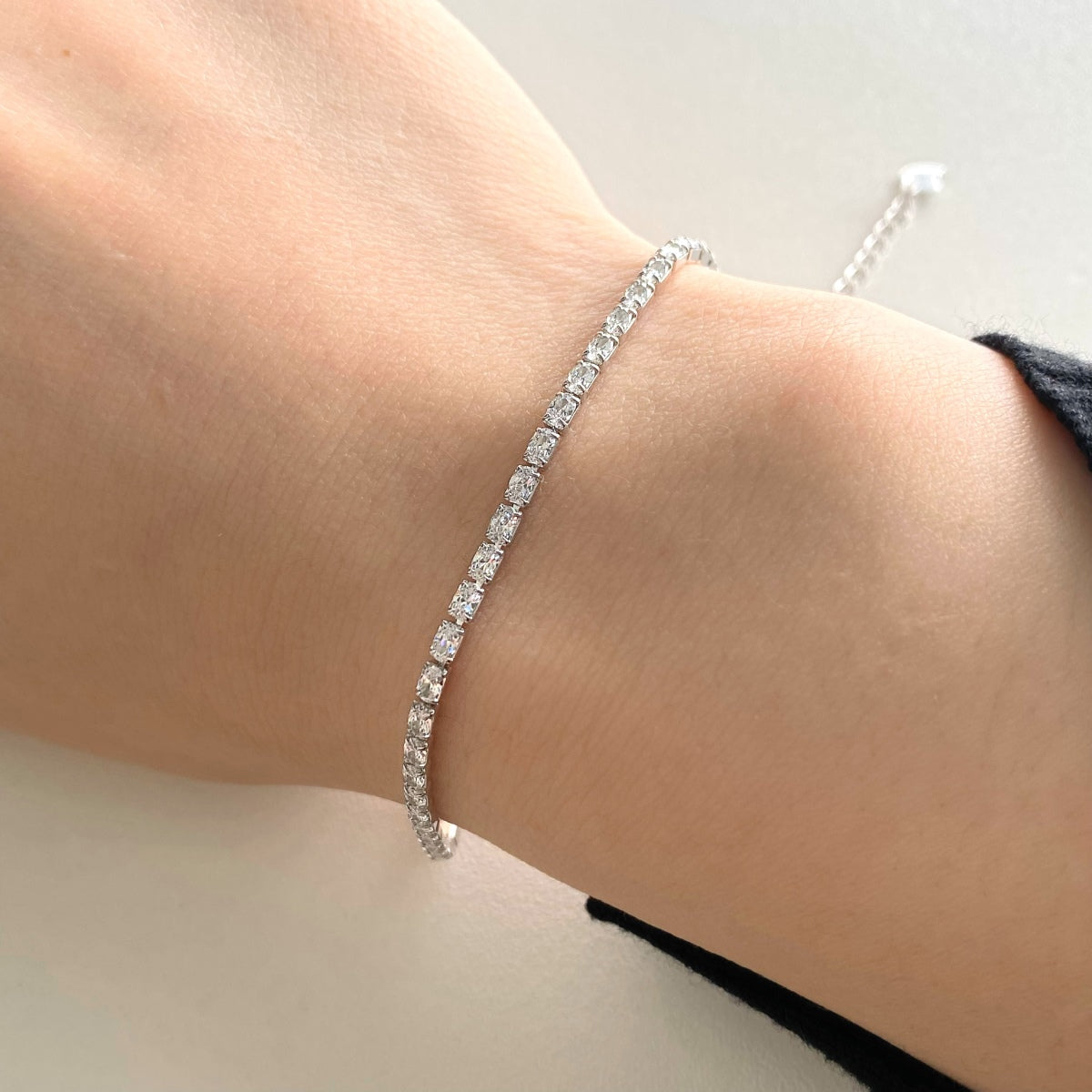 [Am jewelry]Elegant Emerald Cut Daily Bracelet