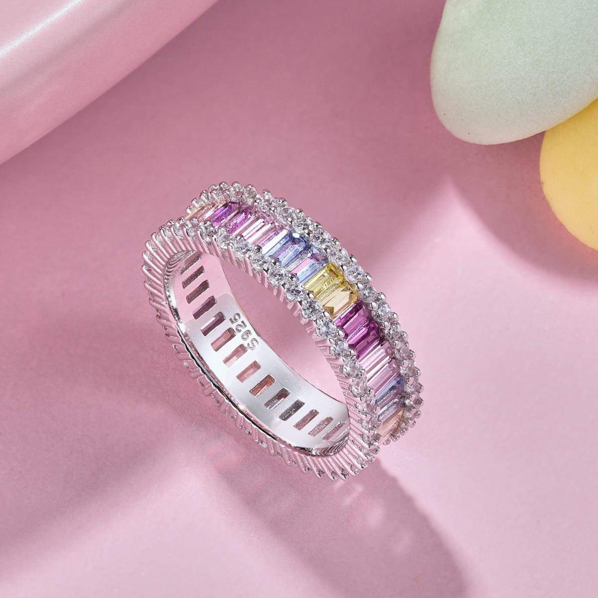 [Am jewelry]Dainty Kaleidoscopic Emerald Cut Daily Ring