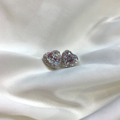 [Am jewelry]Sparkling Heart Shape Lover Earrings