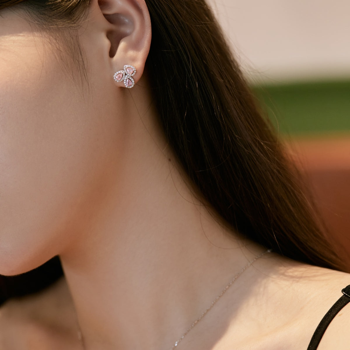 [Am jewelry]Ornate Flower Shape Pear Cut Lover Earrings