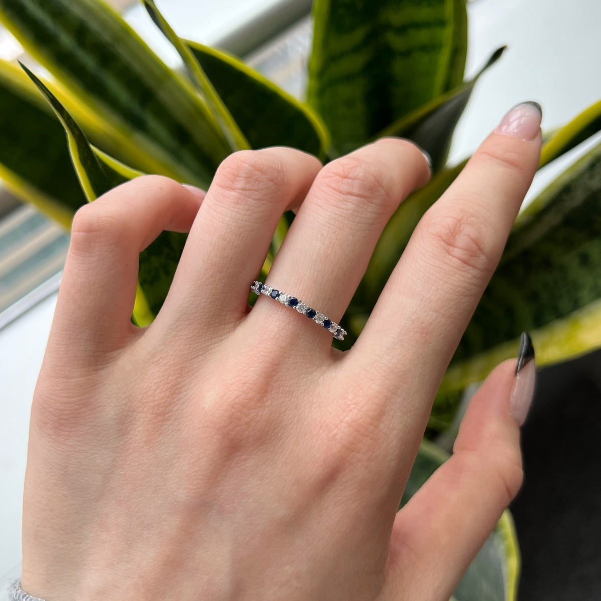 [Am jewelry]Exquisite Colorful Round Cut Tennis Ring