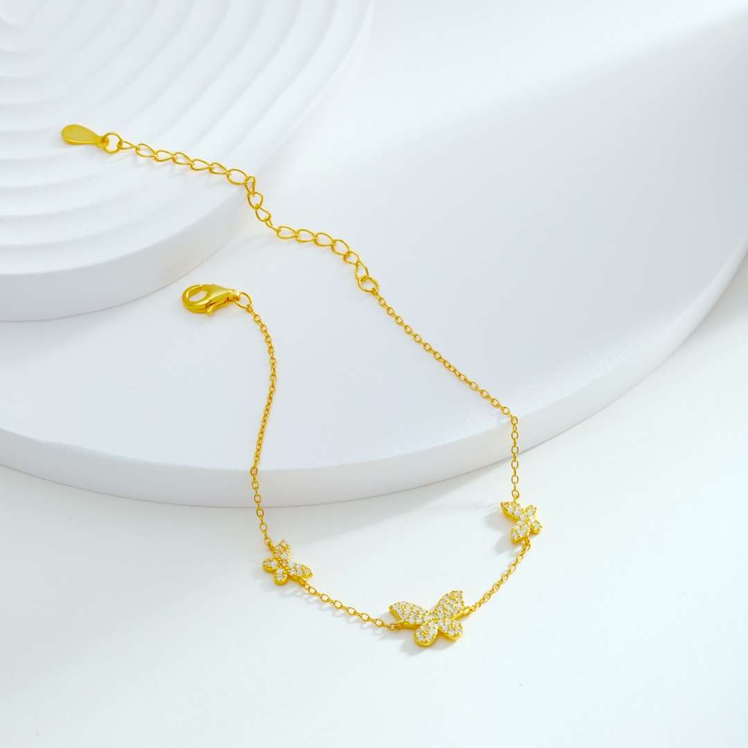 [Am jewelry]Delicate Butterfly Pendant Bracelet