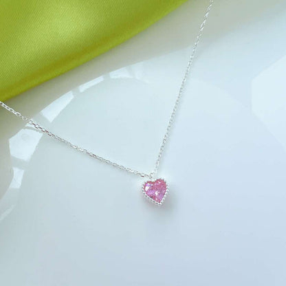 [Am jewelry]Ornate Heart Shape Necklace
