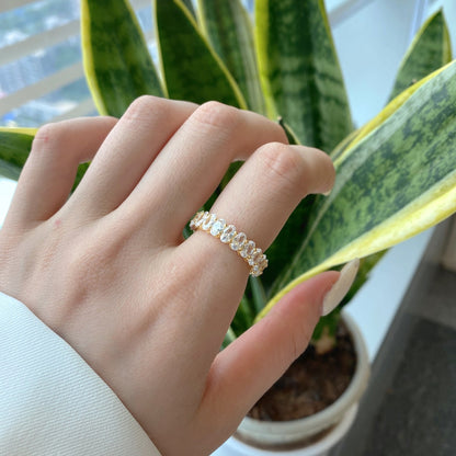 [Am jewelry]Ornate Oval Cut Tennis Ring