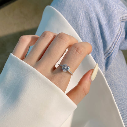 [Am jewelry]2.0 Carat Dazzling Lustrous Heart Cut Lover Ring