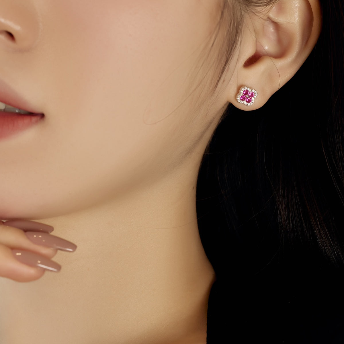 [Am jewelry]Four-Leaf Clover Flower Shaped Earrings