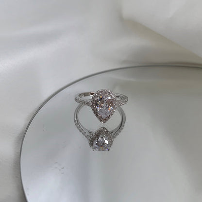 [Am jewelry]1.0 Carat Luxurious Resplendent Water Drop Shape Wedding Ring