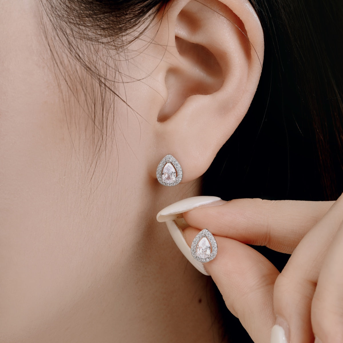 [Am jewelry]Luxurious Water Drop Shape Earrings