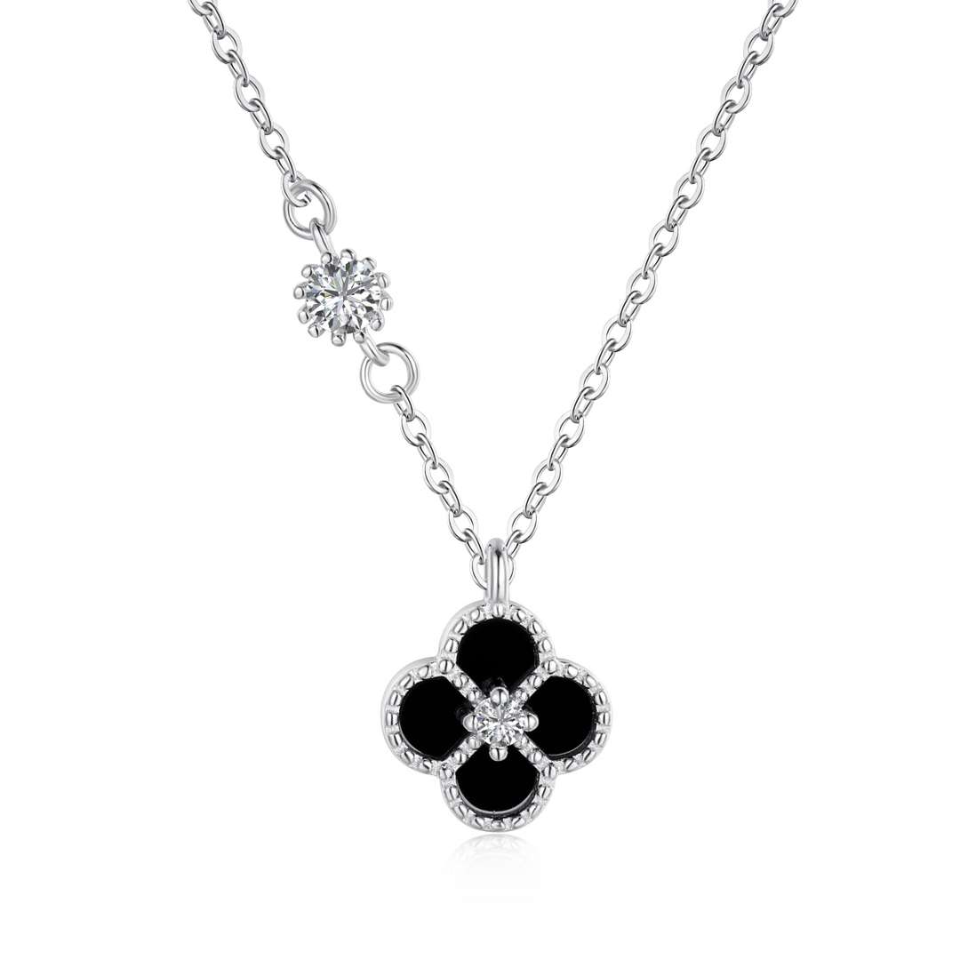 [Am jewelry]Delicate Flower Shape Necklace