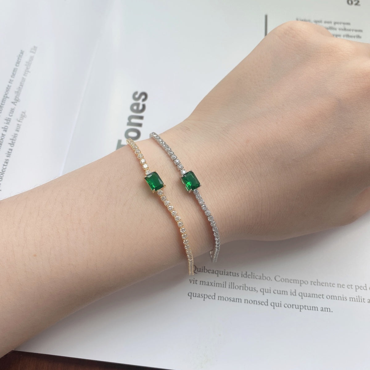 [Am jewelry]1.0 Carat Unique Emerald Cut Banquet Bracelet