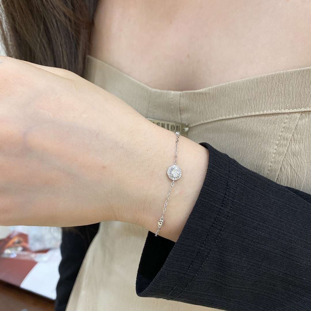 [Am jewelry]Dazzling Round Cut Shape Bracelet