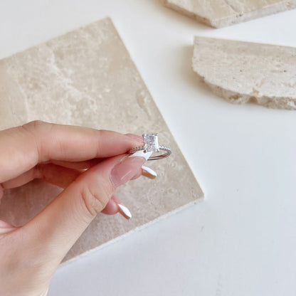 [Am jewelry]2.0 Carat Dazzling Sparkling Radiant Cut Party Ring