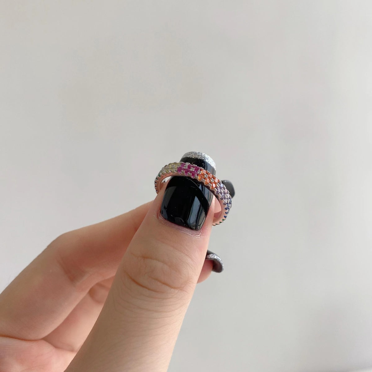 [Am jewelry]Unique Colorful Round Cut Tennis Ring