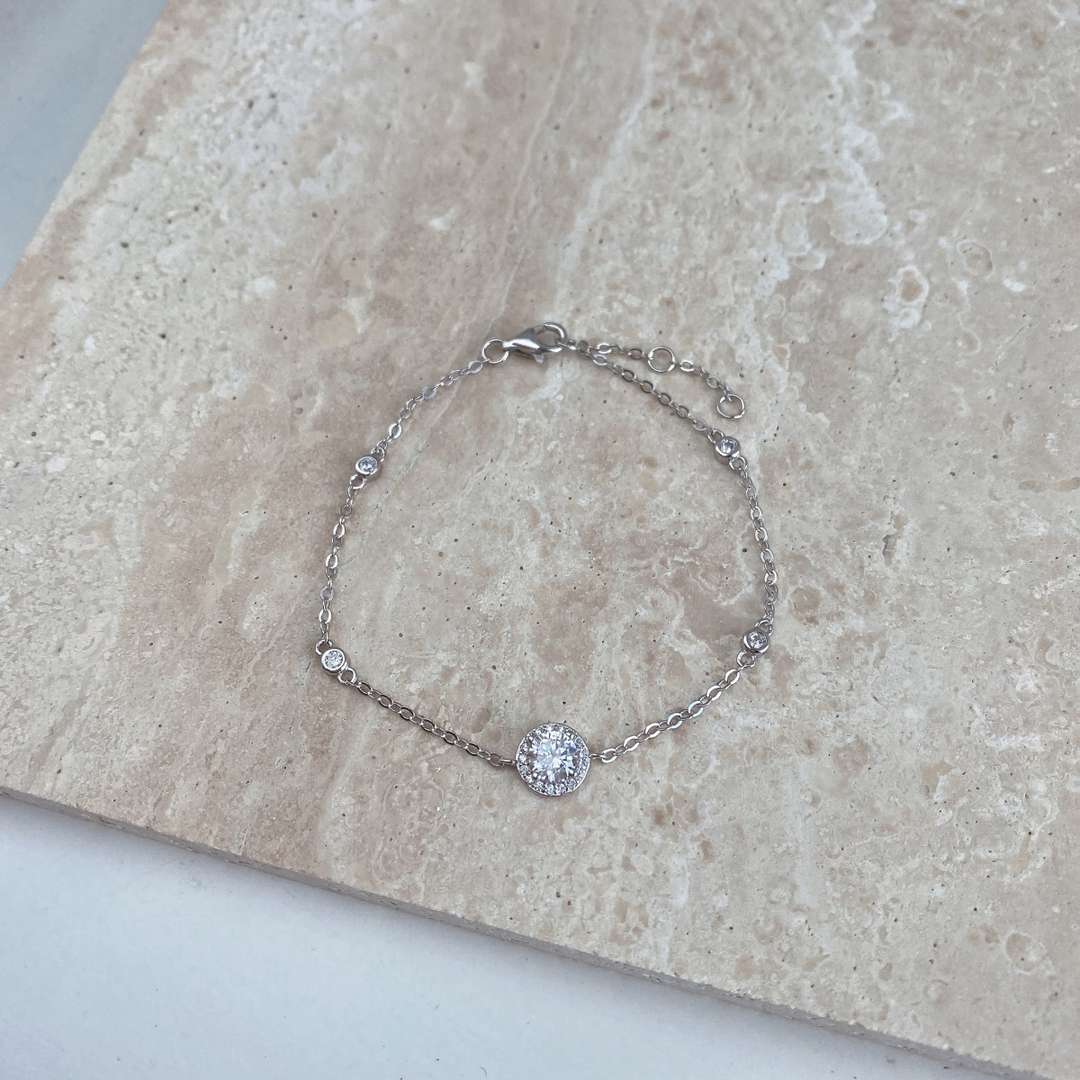 [Am jewelry]Dazzling Round Cut Shape Bracelet