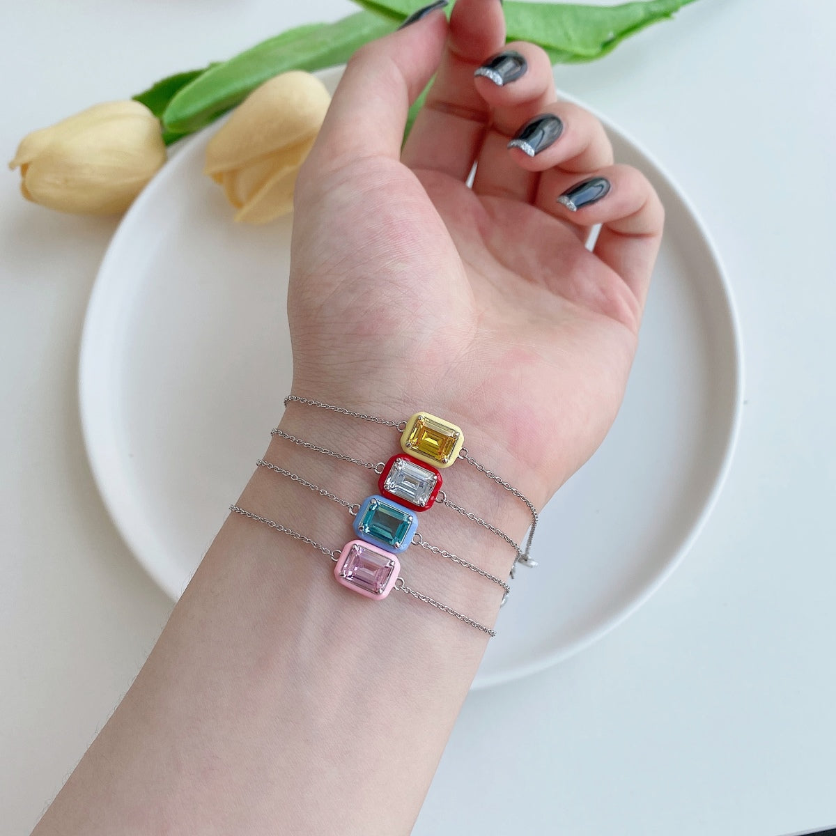 [Am jewelry]2.0 Carat Sparkling Colorful Emerald Cut Daily Bracelet