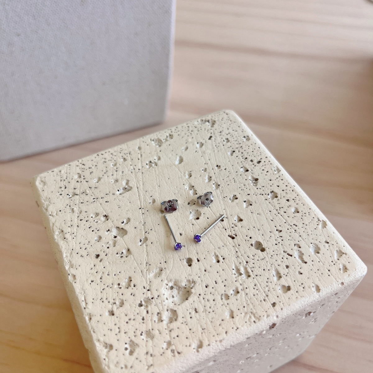 [Am jewelry]Delicate Solitaire Earrings