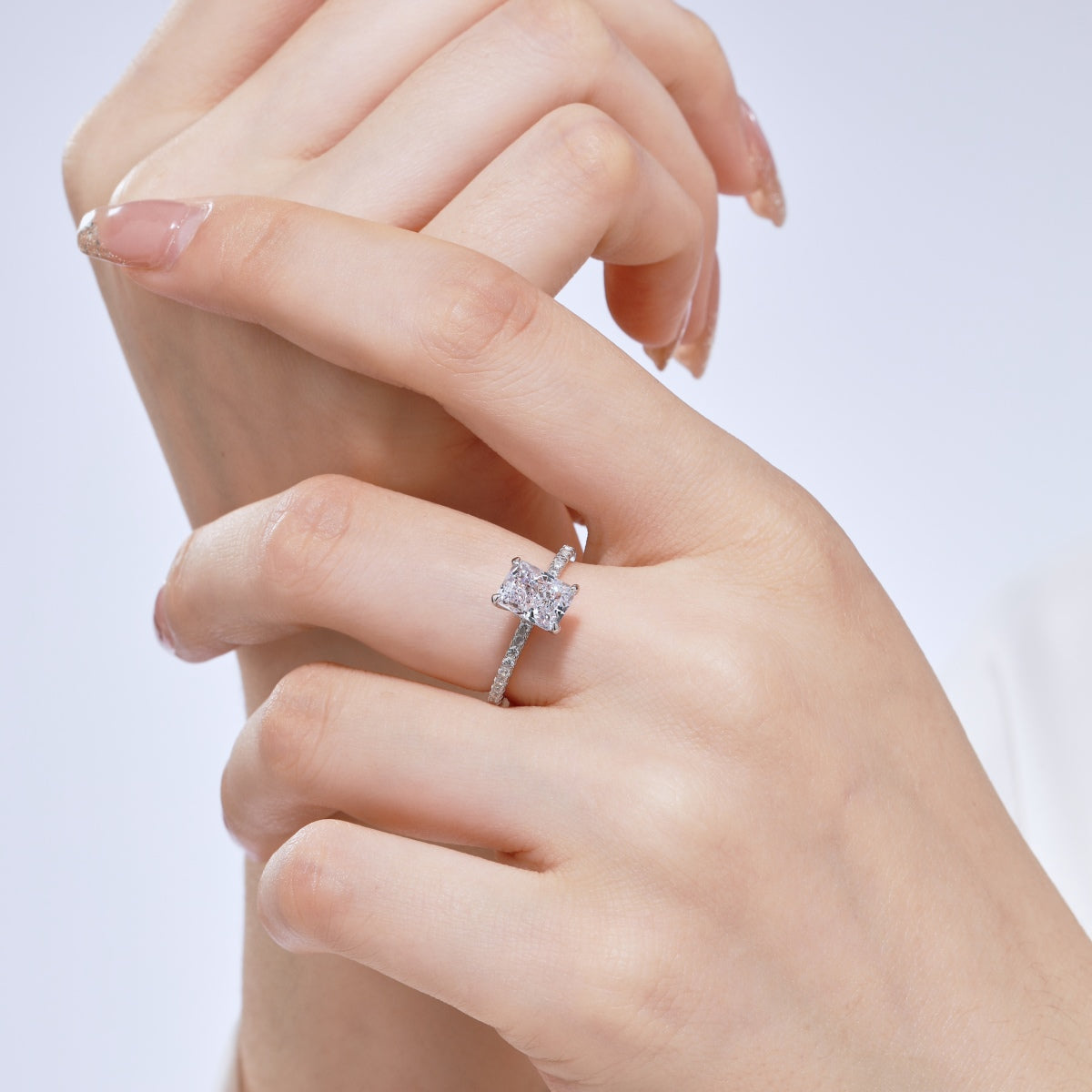 [Am jewelry]2.0 Carat Dazzling Sparkling Radiant Cut Party Ring