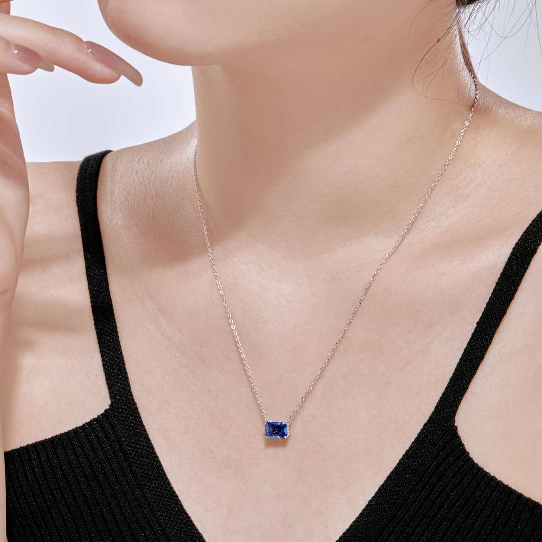 [Am jewelry]Luxurious Square Shape Colorful Necalack