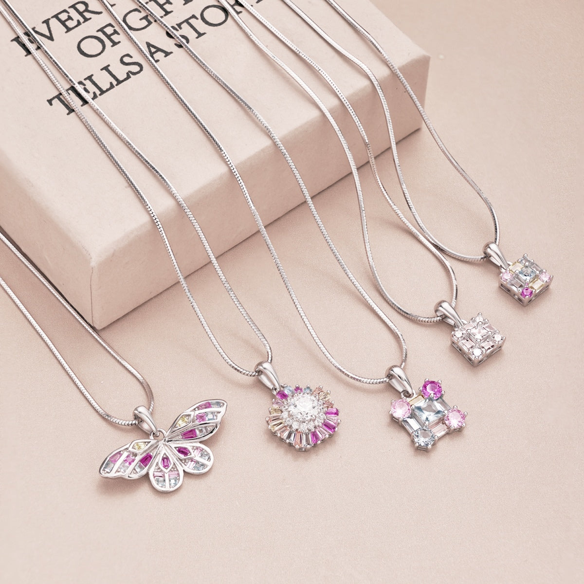 [Am jewelry]Charming Flower Colorful Necklace